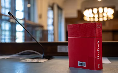 urn:newsml:dpa.com:20090101:250929-935-862454