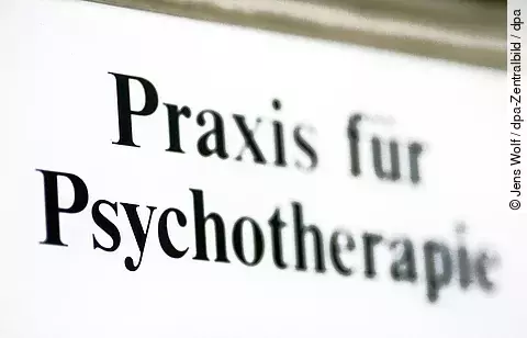 urn:newsml:dpa.com:20090101:260215-935-1152646