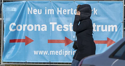 urn:newsml:dpa.com:20090101:251020-935-902241