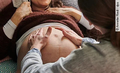 urn:newsml:dpa.com:20090101:251031-935-926191