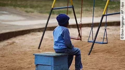 urn:newsml:dpa.com:20090101:251130-935-988467 urn:newsml:dpa.com:20090101:251130-935-988467