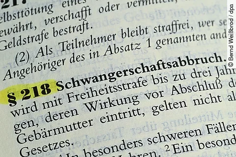 § 218 im Fokus § 218 im Fokus